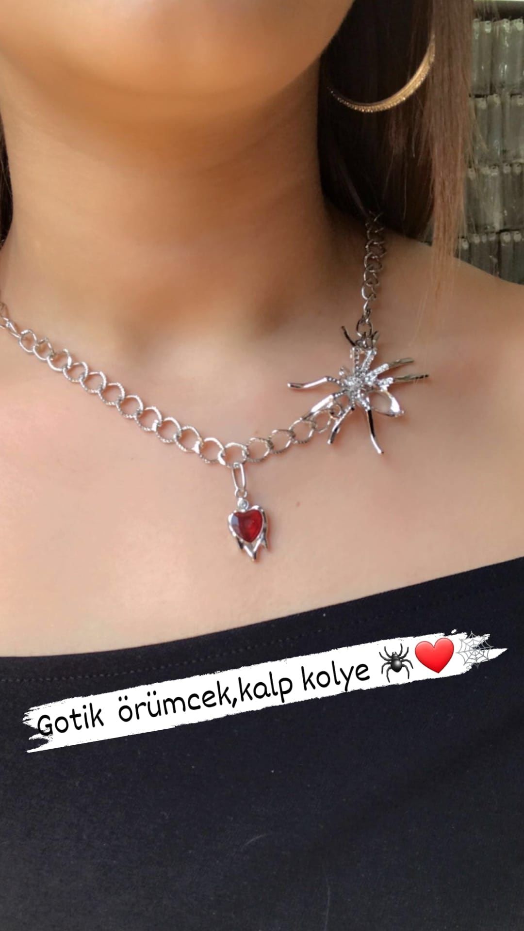 Örümcek Kalp Detaylı Gotik Kolye