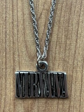 Nirvana Zincirli Kolye
