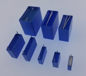 KP-1mF  1000V   Rm: 27,5mm  Kutupsuz  Polyester Kondansatör