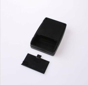 AK-HH-025 102x63x22 Siyah Pil Yuvalı El Tipi Kutu