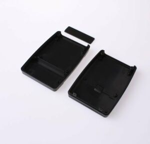 AK-HH-025 102x63x22 Siyah Pil Yuvalı El Tipi Kutu