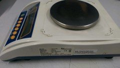 Dikomsan HCT-HB Hassas Terazi 300 gr