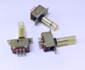 ANAHTAR SÜRGÜLÜ 6 pin  ON-ON  metal kulaklı Uzun kollu TK1