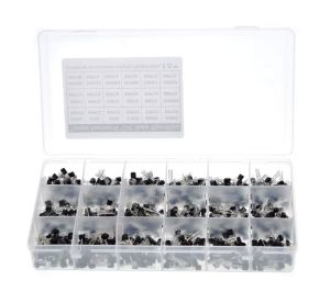900 Adet Transistör Seti TO-92 Kılıf 18 Çeşit Şeffaf Çantada