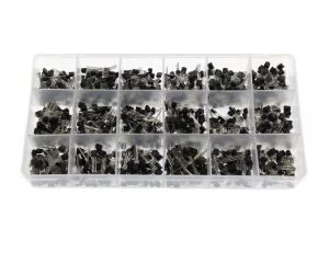 900 Adet Transistör Seti TO-92 Kılıf 18 Çeşit Şeffaf Çantada