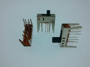 SÜRGÜLÜ SWİÇ 4 KONUMLU 5AB91 MODEL SS24E03G6