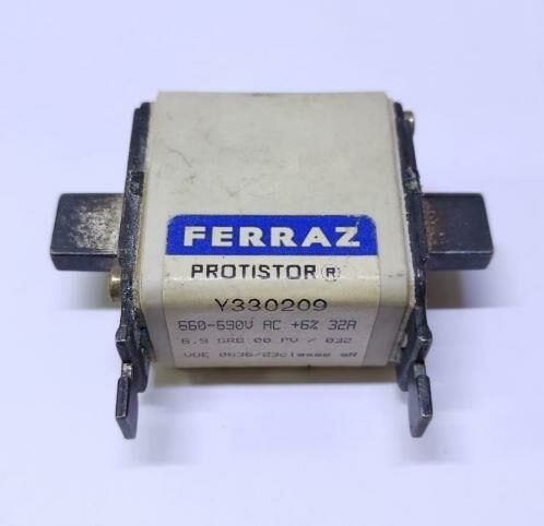 Sigorta Bıçaklı Ferraz Y330209 660-690V AC 32A