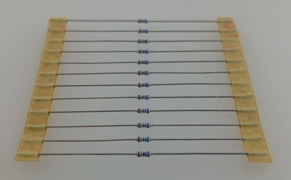 2,7K 1/8W %1 Metal Film Direnç ( 25 ADET )