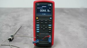 Unı-t UT 714 Çok Fonksiyonlu Sıcaklık Proses Kalibratörü