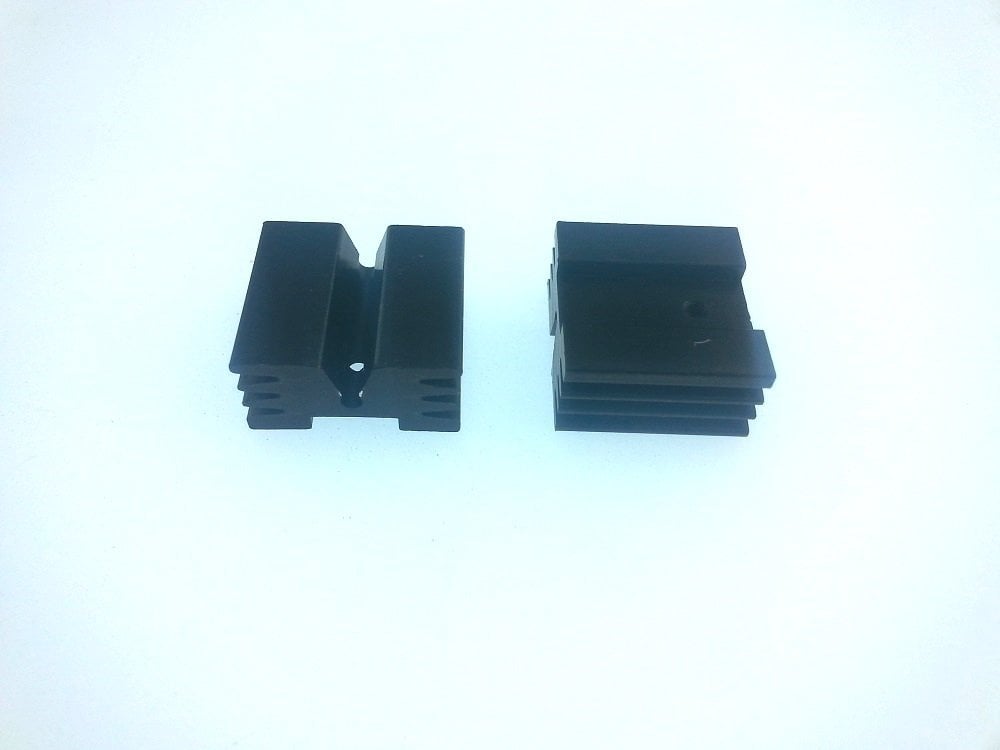 Alüminyum Soğutucu TO-220 Kılıf Siyah Eloksallı 25 mm m3 Pasolu 57AS25