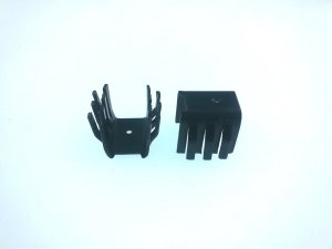 Alüminyum Soğutucu TO-247  Kılıf Siyah Eloksallı 28 mm m3 TR10