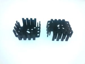 Alüminyum Soğutucu TO3 TO66 SOT9 SOT32  Kılıf Siyah Eloksallı 45 mm Kare TR20