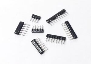 8 PİN  680R GRUP DİRENÇ