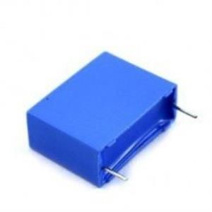KP-6,8nF  400V    Rm:10mm  Kutupsuz  Polyester Kondansatör