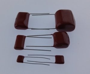 KD-33nF  400V   Rm:10mm  Damla Tip Kondansatör