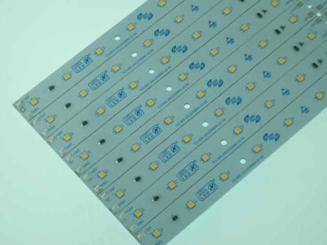 LED-Modül 757 NICHIA smd 24V 21 Led'li Line ML15500NC757-21-24 NATURAL 4000K