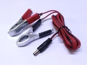 AKÜ  MAŞASI  KABLOLU 2,1mm JAKLI  1,5 METRE