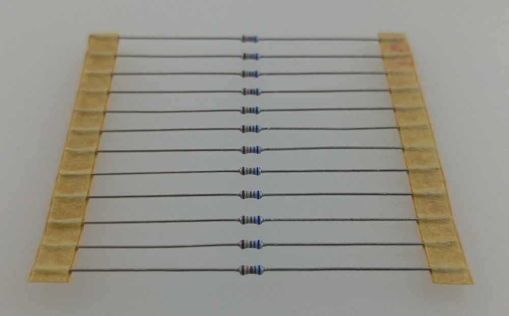 1,8K 1/8 W Direnç ( 25 Adet )