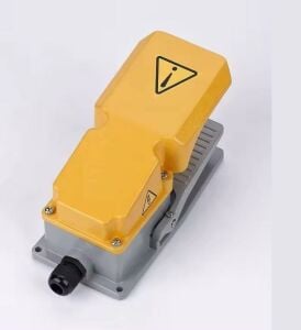 FS-302 Ayak Pedalı Tekli Yarım Korumalı Döküm 250v 15a ( MPD-15400/LF31)