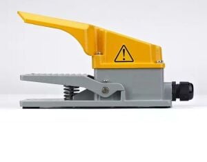 FS-302 Ayak Pedalı Tekli Yarım Korumalı Döküm 250v 15a ( MPD-15400/LF31)