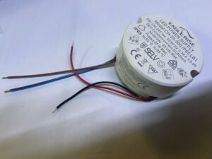 LED DRİVER EG-CH-25-500-LB1  500mA 30~50vdc PF>0.95 IP65 FFree EAGLERISE yuvarlak