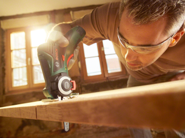 Bosch EasyCut 12 (Baretool) Akülü Testere (Solo Makina)