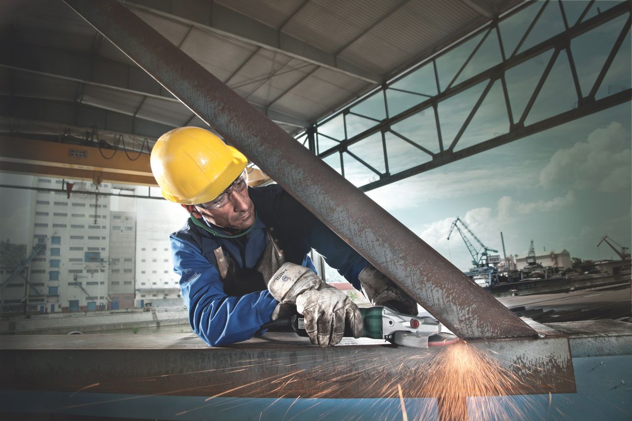 Metabo WEF 9-125 Quick 43° Açılı Avuç Taşlama