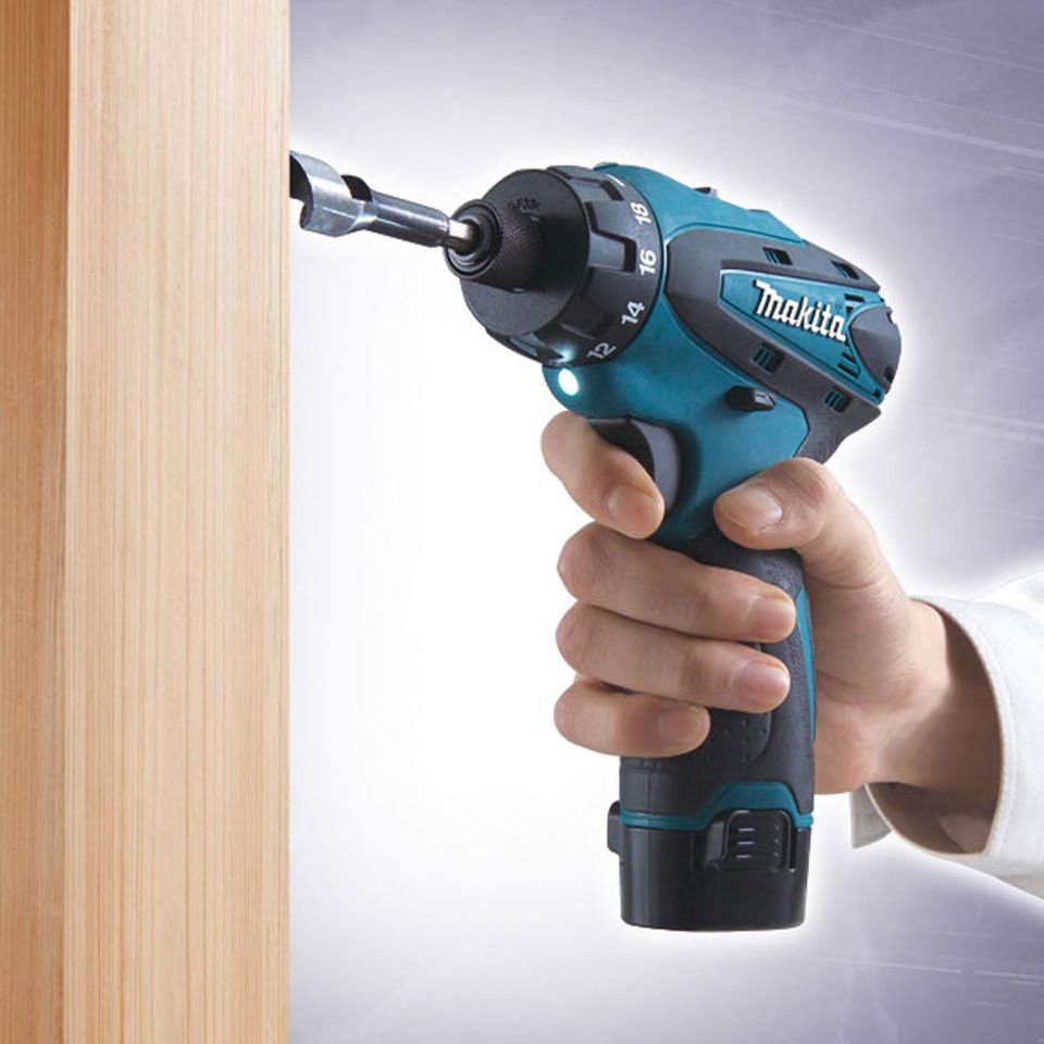Makita DF030DWE Akülü Matkap Vidalama 10.8V 1.3Ah Çift Akü