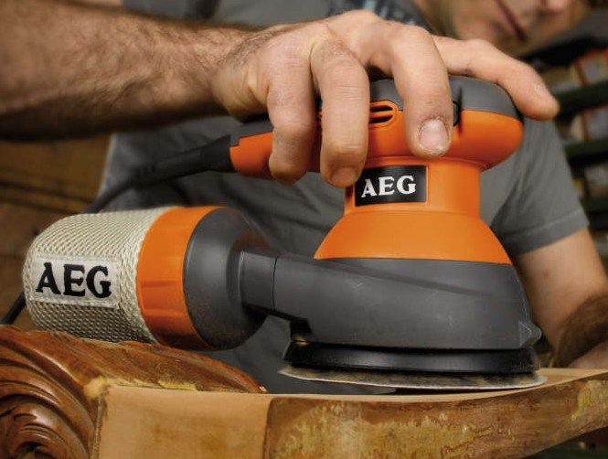 AEG EX 125 ES Eksantrik Zımpara Makinesi