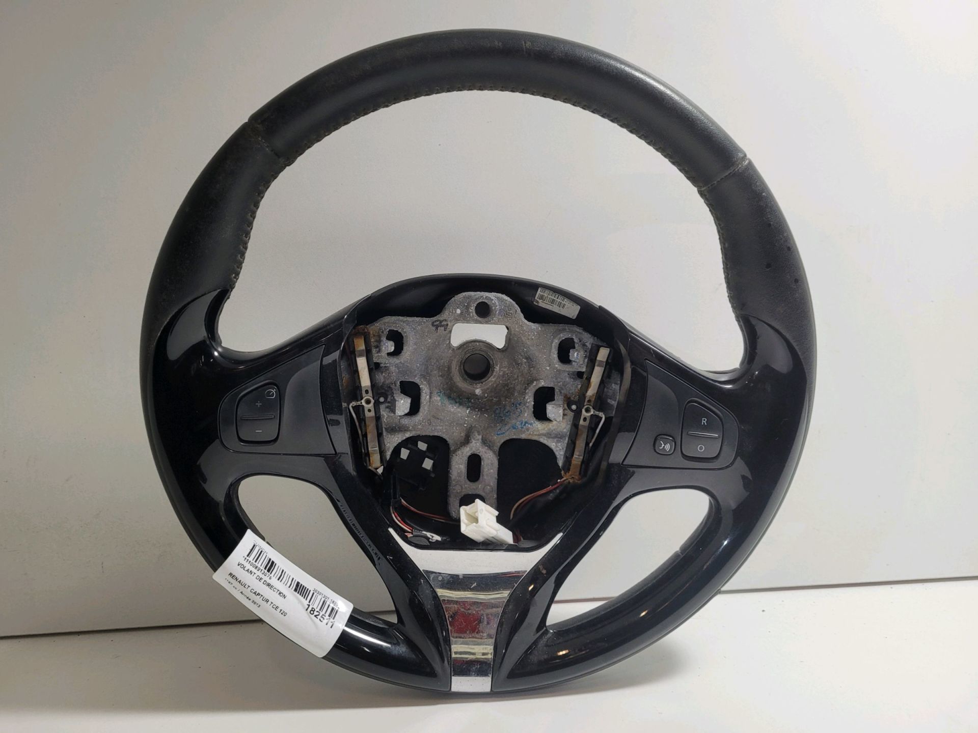 Direksiyon Simidi Captur 484007342R - Renault Mais