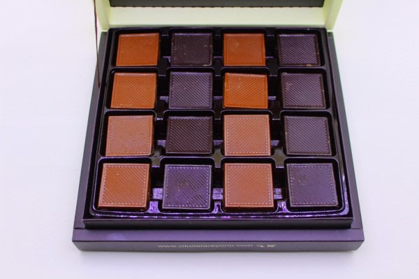 Dark Brown Madlen Çikolata Bitter ve Sütlü Sargısız Açık