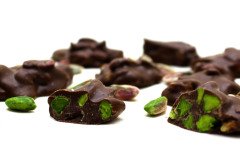 Dark Brown Roş Çikolata Antep Fıstıklı Sütlü Roche Çikolatası