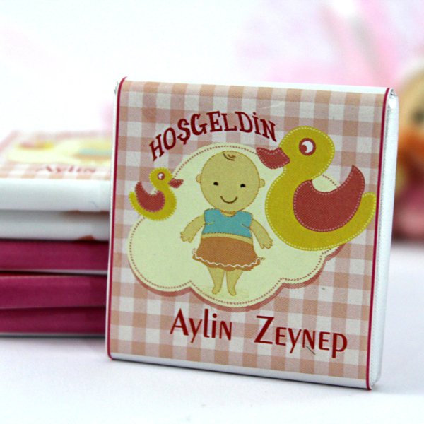 Dark Brown Hoşgeldin Kız Bebek Çikolatası İsim Yazılabilen Hediye Çikolata