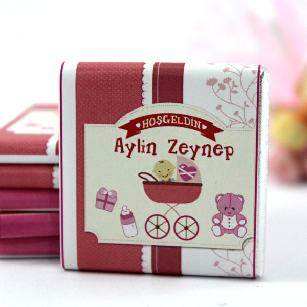 Dark Brown Hoşgeldin Kız Bebek Çikolatası İsim Yazılabilen Hediye Çikolata