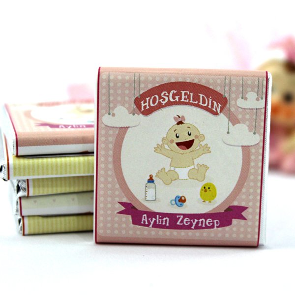 Dark Brown Hoşgeldin Kız Bebek Çikolatası İsim Yazılabilen Hediye Çikolata