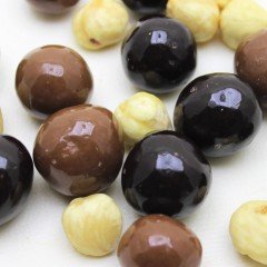 Dark Brown Fındıklı Draje Çikolata Dolgulu Bitter ve Sütlü Draje