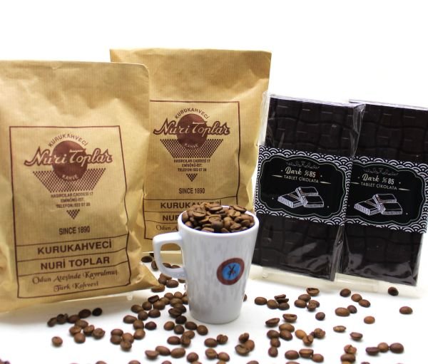 Nuri Toplar Türk Kahvesi 500 gram ve Bitter Çikolata 2x100 gram