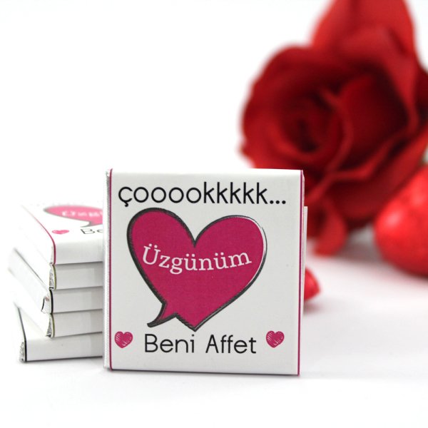 Dark Brown ÇOOOOKKKKK ÜZGÜNÜM BENİ AFFET Yazılı Madlen Çikolata Bitter ve Sütlü