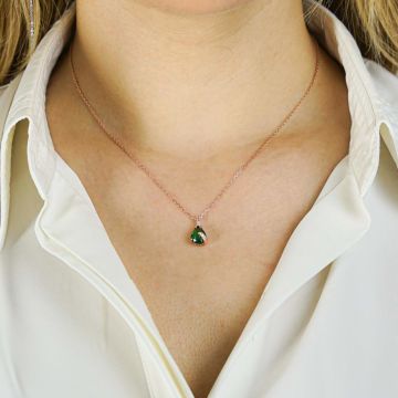 Damla Tasarımlı Zümrüt Yeşili Zirkon Taşlı 925 Ayar Gümüş Kadın Kolye Rose