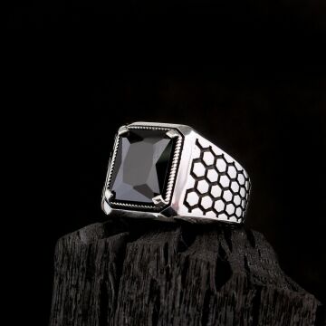 925 Ayar Gümüş Petek Model Zirkon Taşlı Model Erkek Yüzük