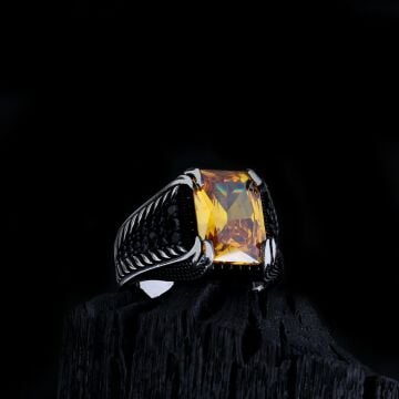 925 Ayar Gümüş Sarı Zirkon Taşlı Yanı Mikro Model Erkek Yüzük
