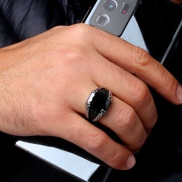 925 Ayar Gümüş Siyah Zirkon Taşlı Yanı Mikro Model Erkek Yüzük