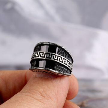 SİYAH ZİRKON TAŞLI MODEL 925 AYAR GÜMÜŞ ERKEK YÜZÜK