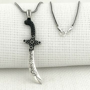 925 Ayar Gümüş La Feta İlla Ali La Seyfe İlla Yazılı Zülfikar Kolye