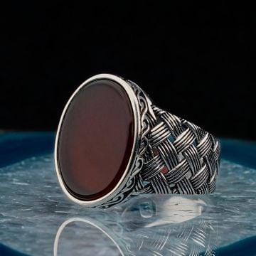 Oval Kırmızı Akik Taşlı Örgü Desenli Erkek Gümüş Yüzük