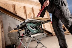 METABO TS 254 M Tezgah Tip Yatay Daire Testere Makinası