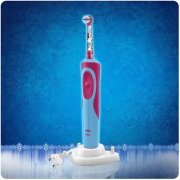 Oral-B Çocuklar İçin Şarj Edilebilir Diş Fırçası Frozen Özel Seri