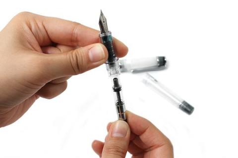 Parker Dolma Kalem Pompası Fonksiyonel