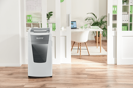 Leitz IQ Auto Feed 8017 Otomatik Evrak İmha Makinesi  Pro 600 P4