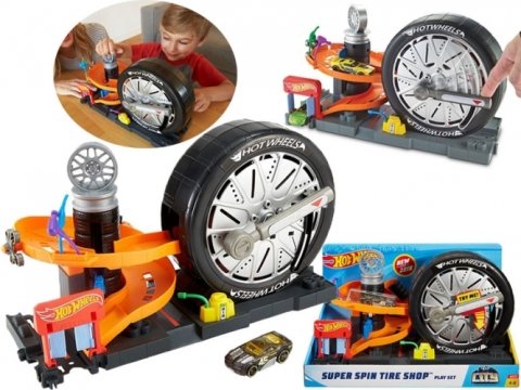 Hot Wheels Tekerlekli Yarış Dünyası Oyun Seti FNB15